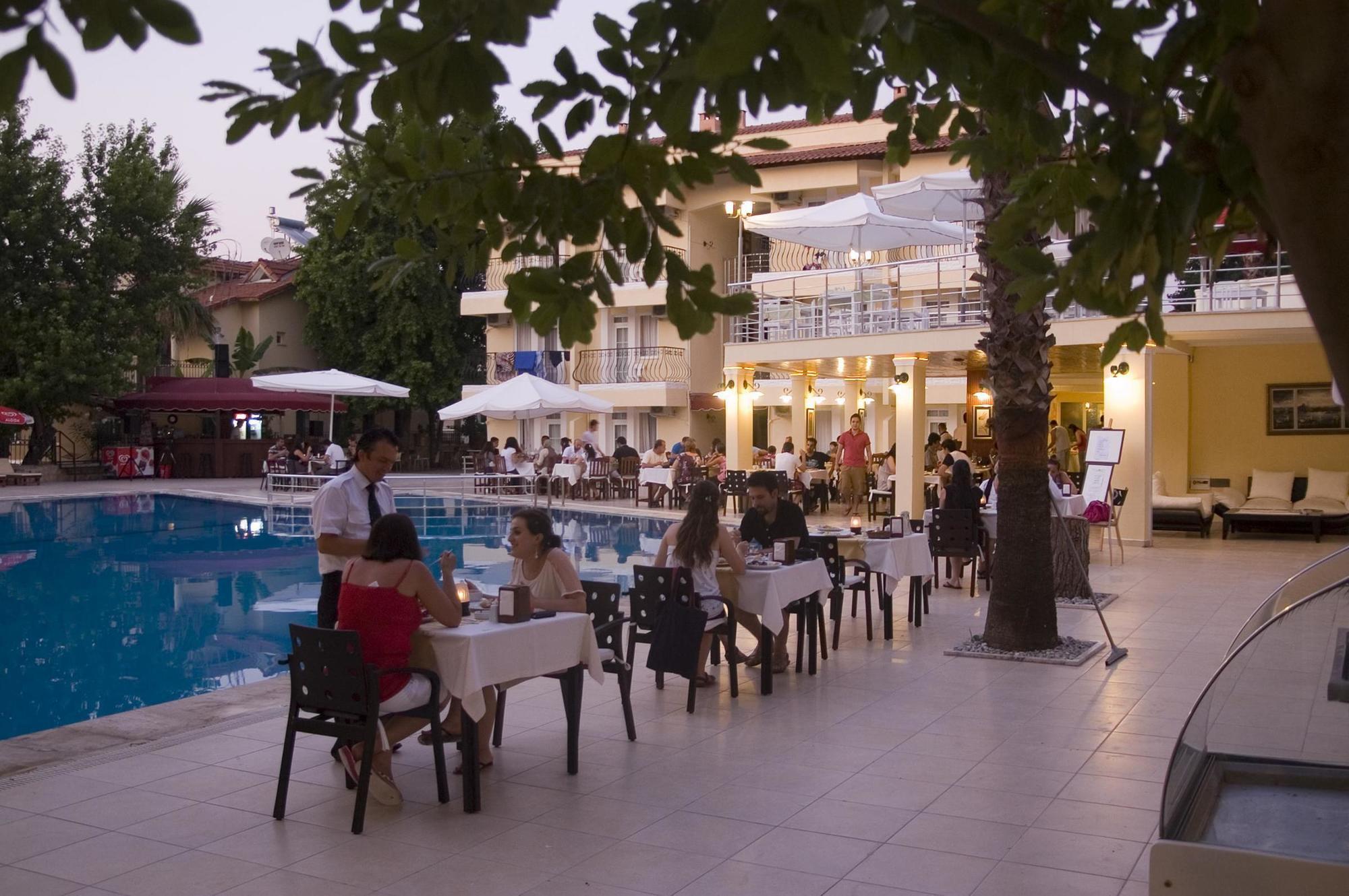 Sevi Classic Hotel Fethiye Exterior foto