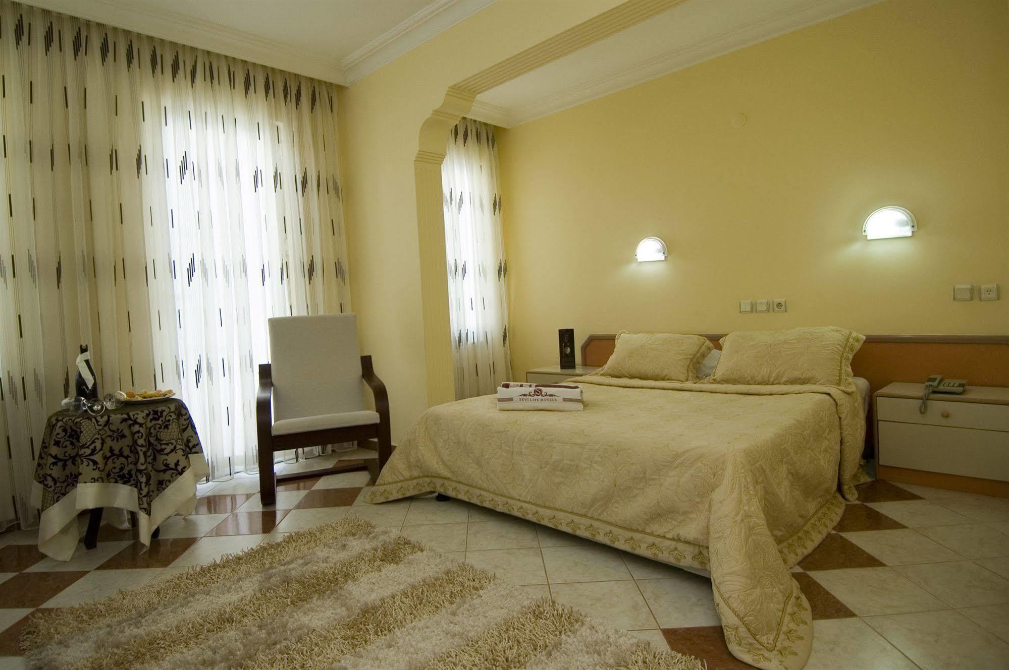 Sevi Classic Hotel Fethiye Exterior foto